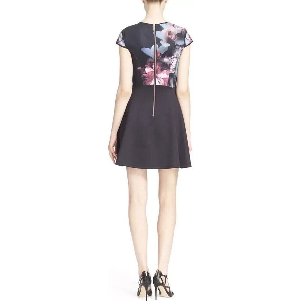 Ted Baker Skater Dress in Ethereal Posie Floral Scuba-Like Mini Dress Size 0 - Picture 14 of 16